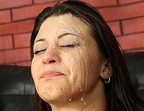 latinathroats_videos_carmen_ross